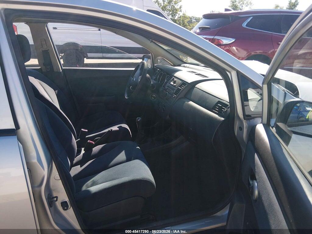 3N1CC1AP1BL435012 2011 NISSAN VERSA photo no. 5