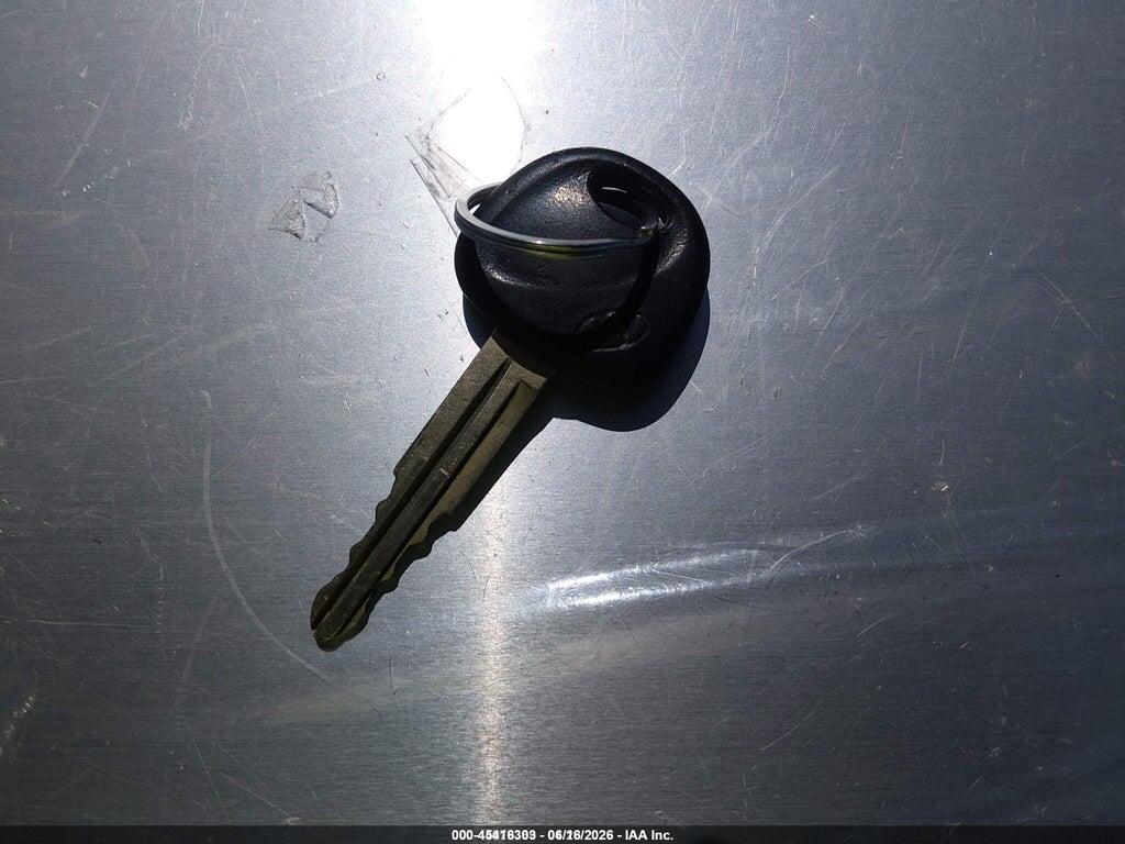 KMHDN45D42U253271 2002 HYUNDAI ELANTRA photo no. 11