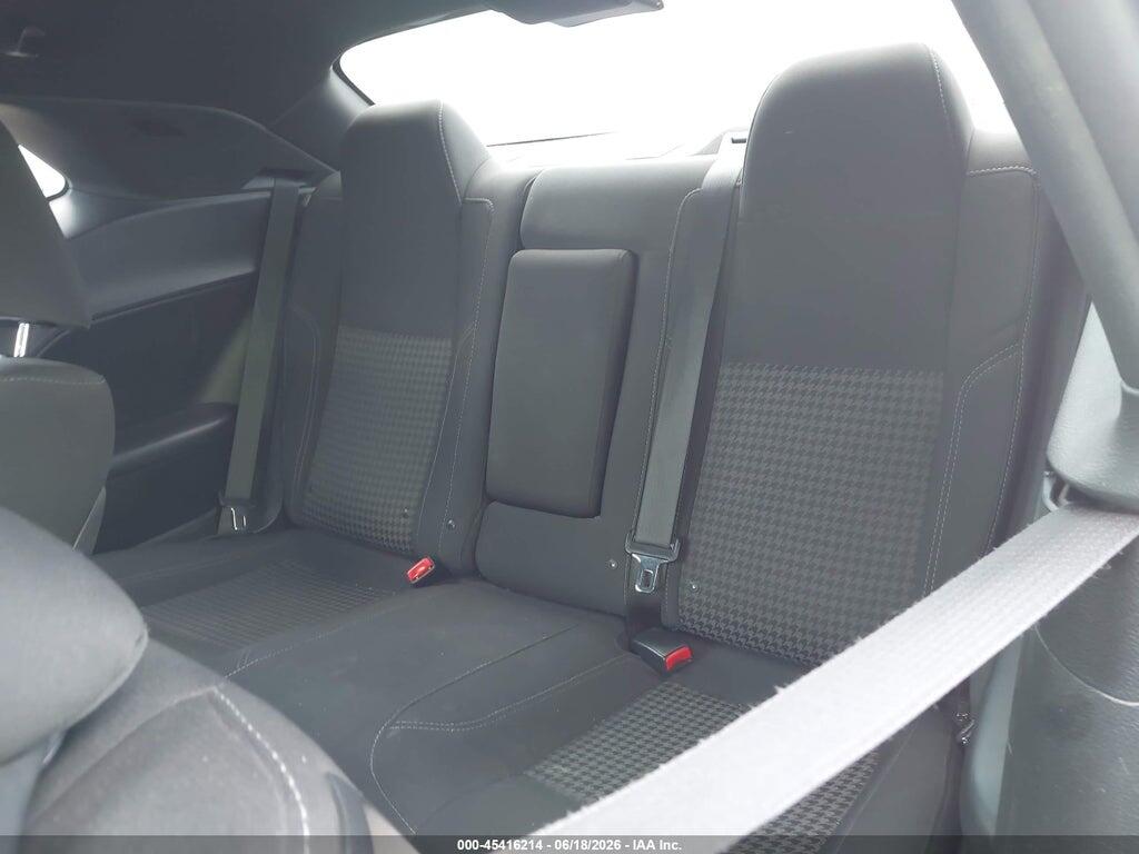 2C3CDZAG5GH316005 2016 DODGE CHALLENGER photo no. 8