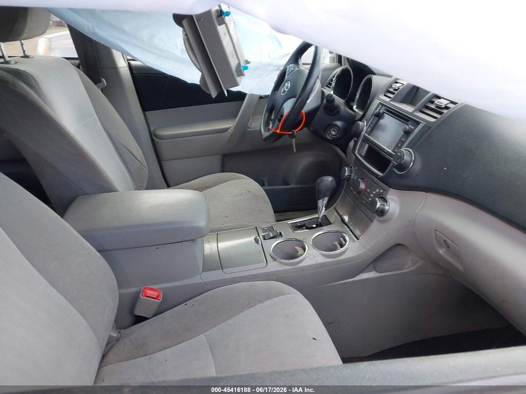 5TDBK3EH5DS205626 2013 TOYOTA HIGHLANDER photo no. 5