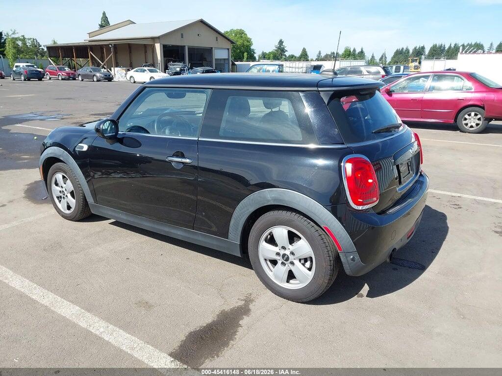 WMWXP5C38H2D16873 2017 MINI HARDTOP photo no. 3