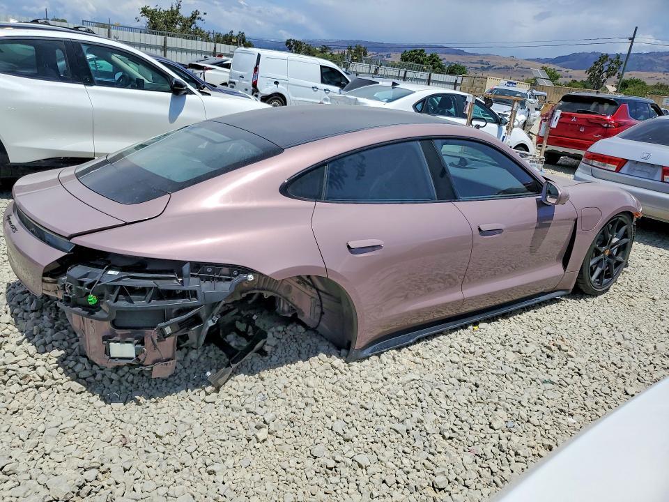 WP0AD2Y19RSA47498 2024 PORSCHE TAYCAN photo no. 3