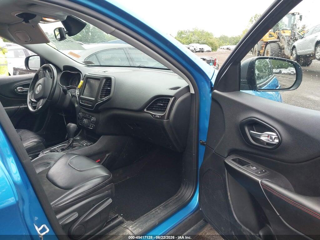 1C4PJMBX4LD637029 2020 JEEP CHEROKEE photo no. 5