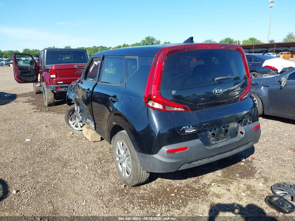 KNDJ23AU0M7148339 2021 KIA SOUL photo no. 3