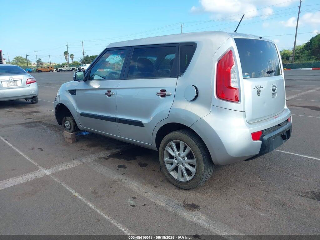 KNDJT2A63C7405582 2012 KIA SOUL photo no. 3