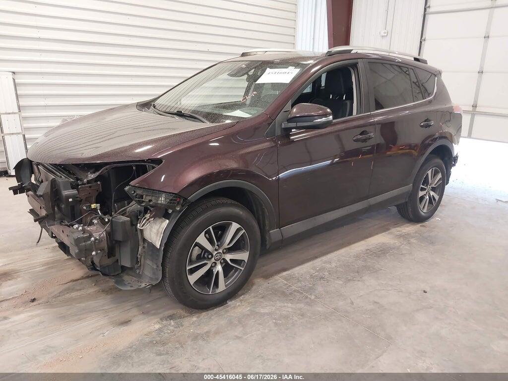 2T3RFREV6JW760090 2018 TOYOTA RAV4 photo no. 2