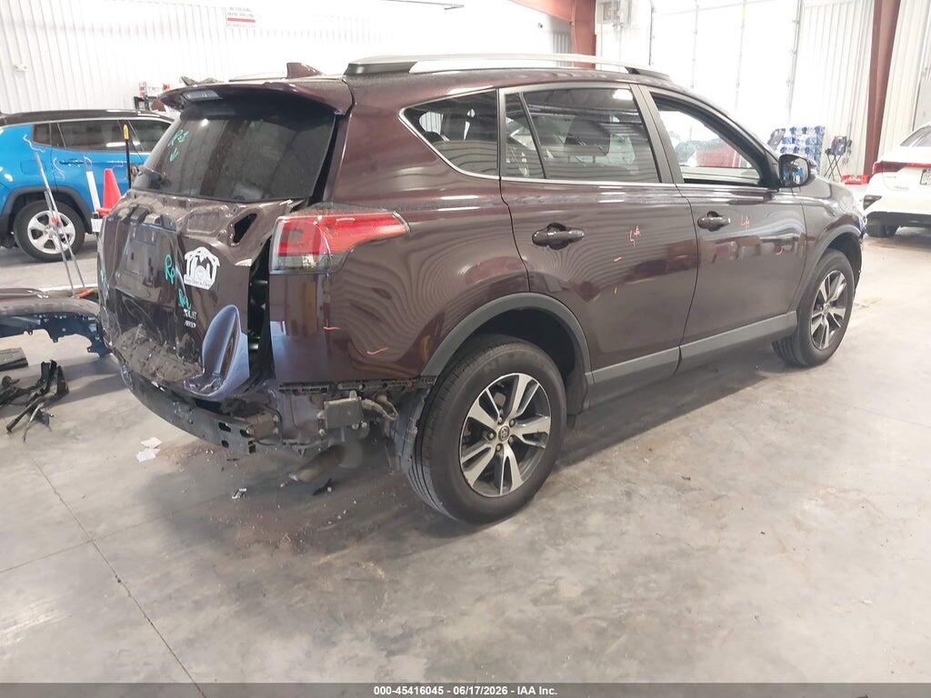 2T3RFREV6JW760090 2018 TOYOTA RAV4 photo no. 4