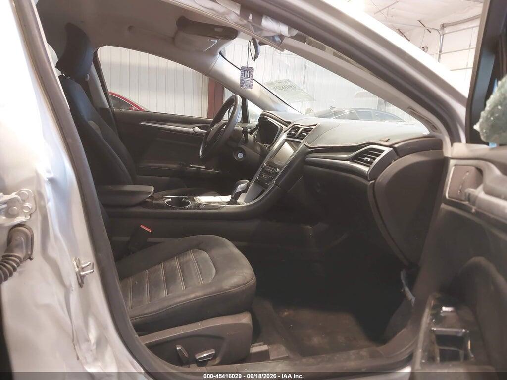 3FA6P0H71GR385270 2016 FORD FUSION photo no. 5