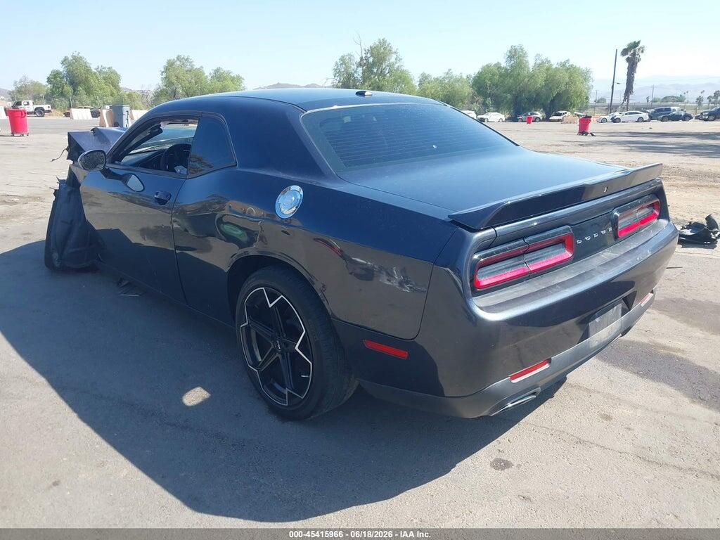 2C3CDZAG1JH245876 2018 DODGE CHALLENGER photo no. 3