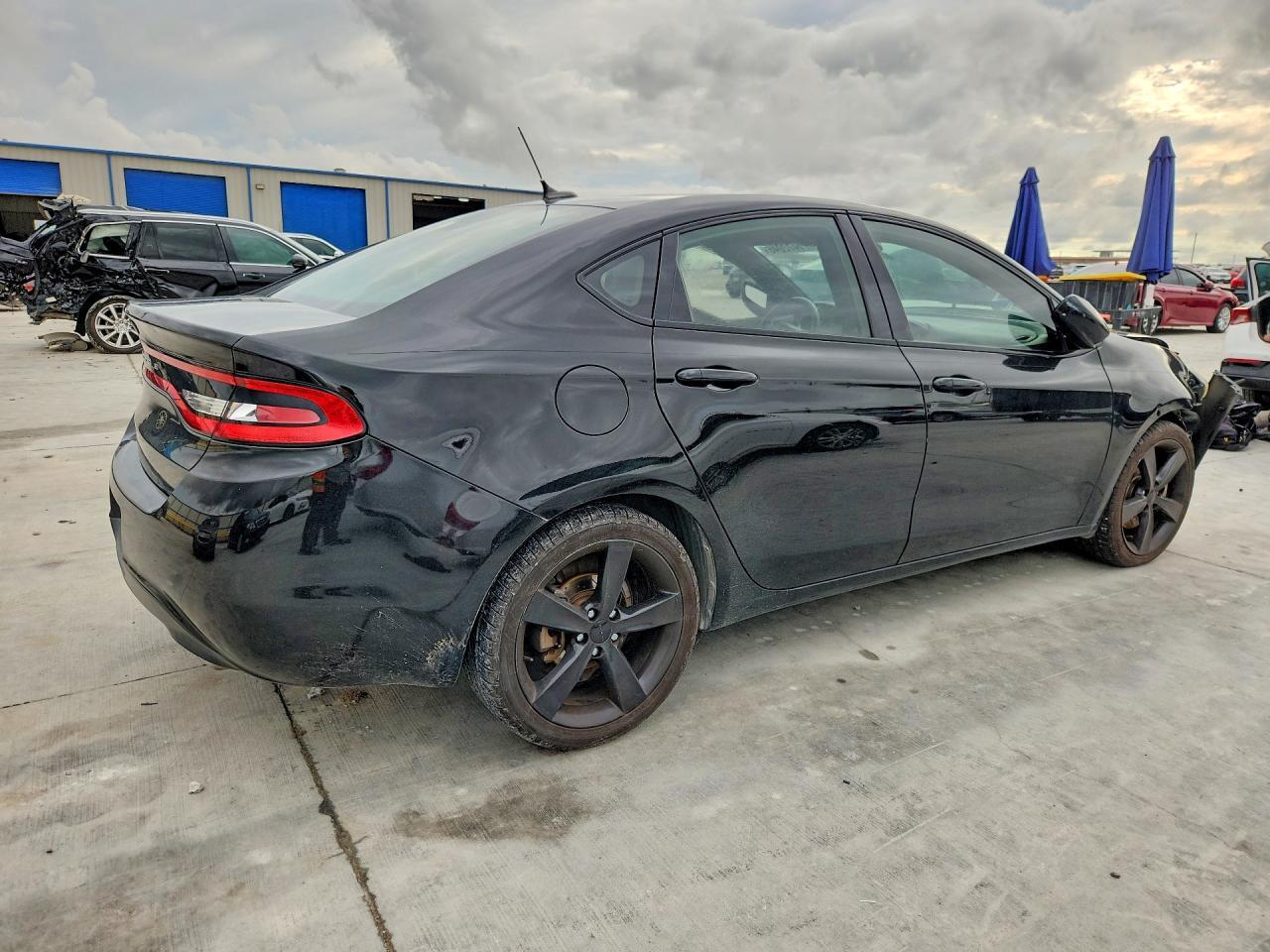2015 DODGE DART SXT — Фото 3 из 13