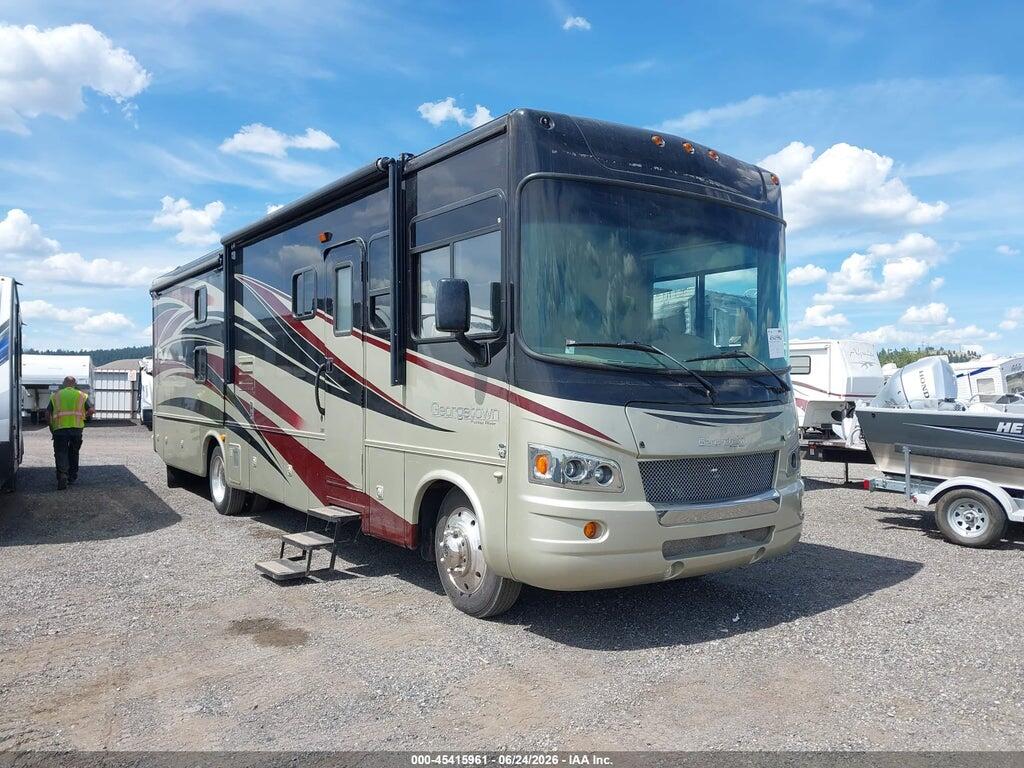 1F66F5DY1B0A05266 2011 FORD F53 photo no. 1