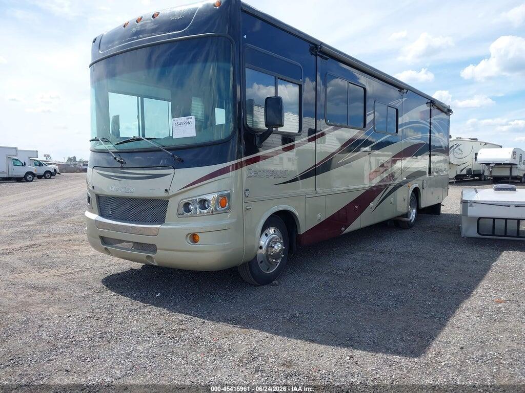 1F66F5DY1B0A05266 2011 FORD F53 photo no. 2
