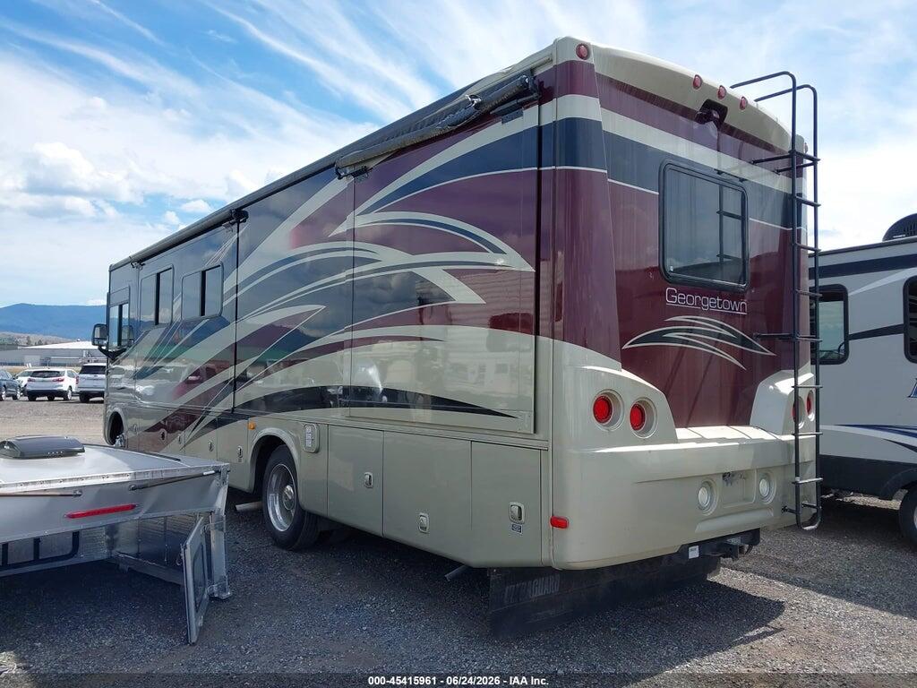 1F66F5DY1B0A05266 2011 FORD F53 photo no. 3