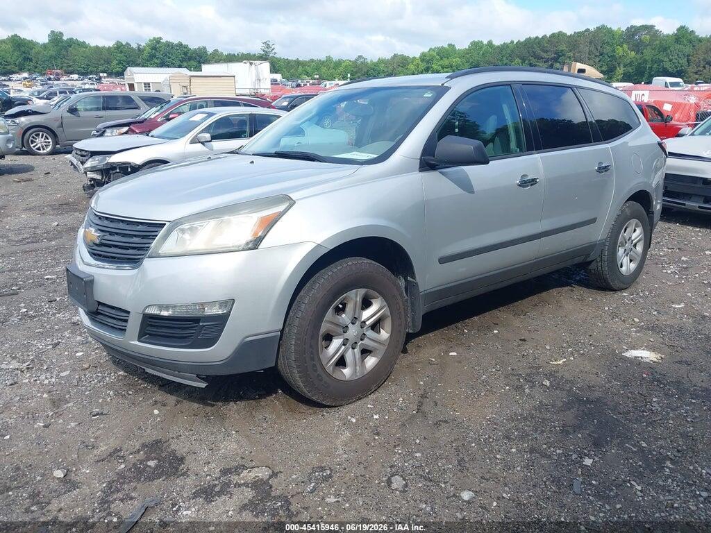 1GNKRFED8HJ220058 2017 CHEVROLET TRAVERSE photo no. 2