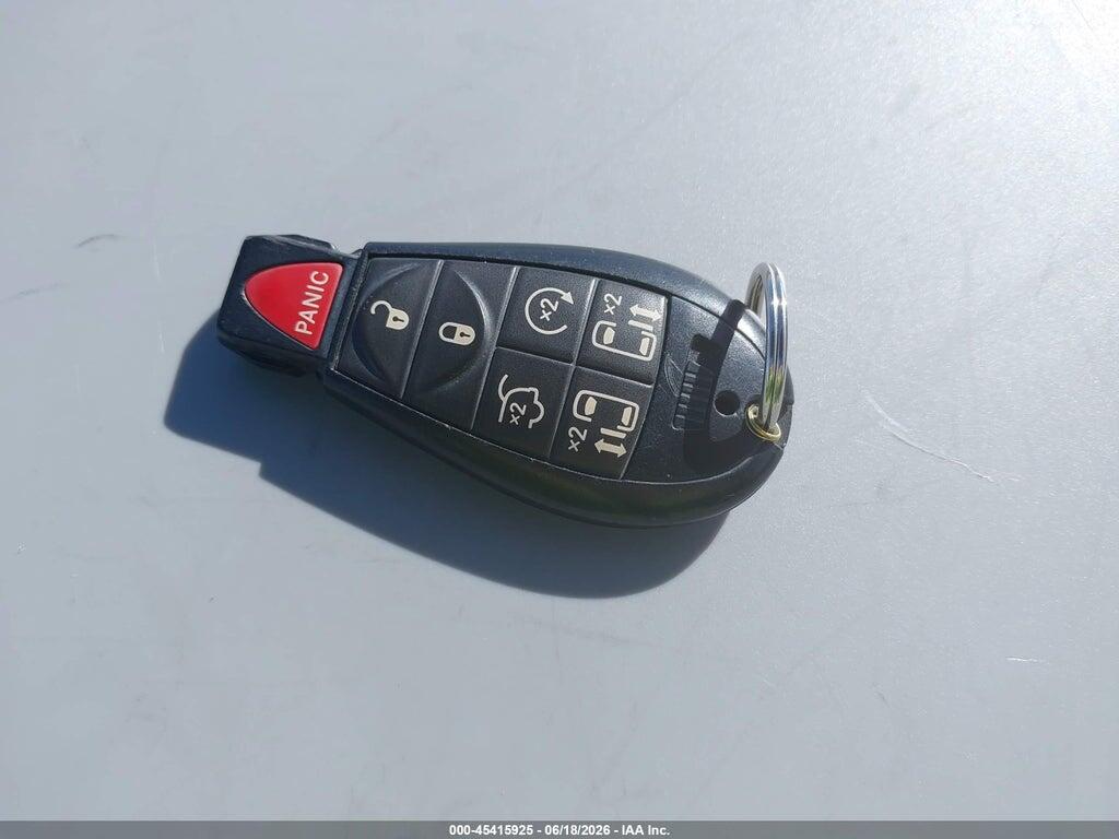 2C4RC1GG7DR777150 2013 CHRYSLER TOWN & COUNTRY photo no. 11