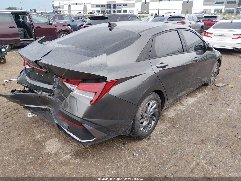 KMHLM4DG9RU810146 2024 HYUNDAI ELANTRA photo no. 4
