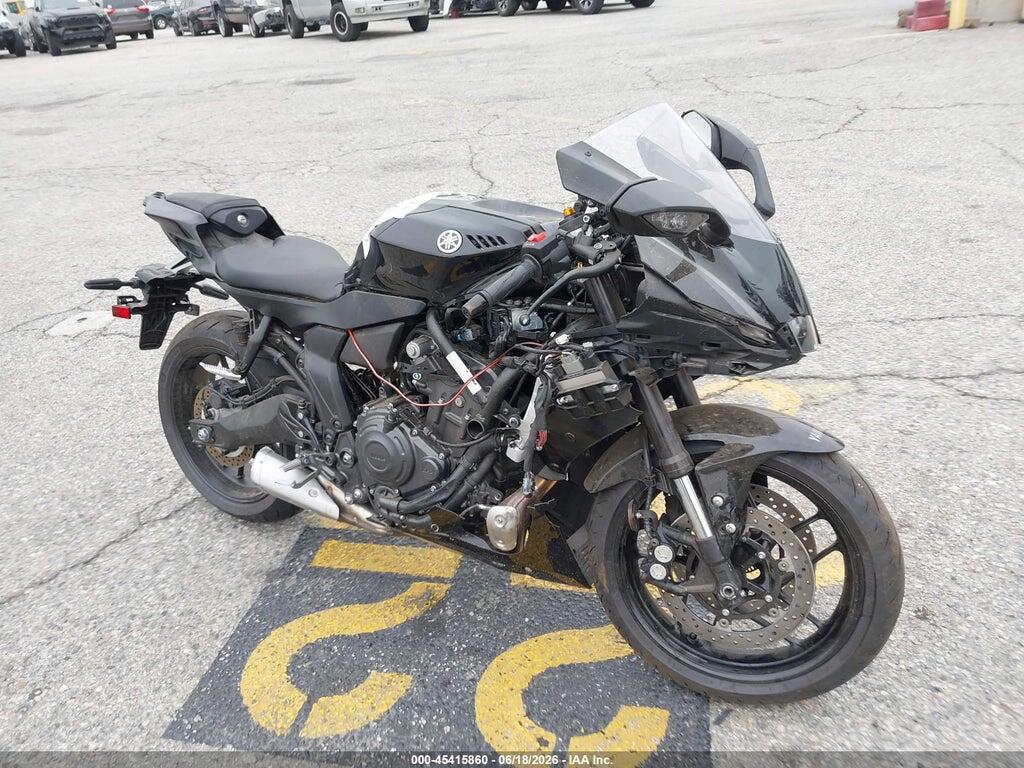 2025 YAMA YZFR7SB JYARM60YXTA000506