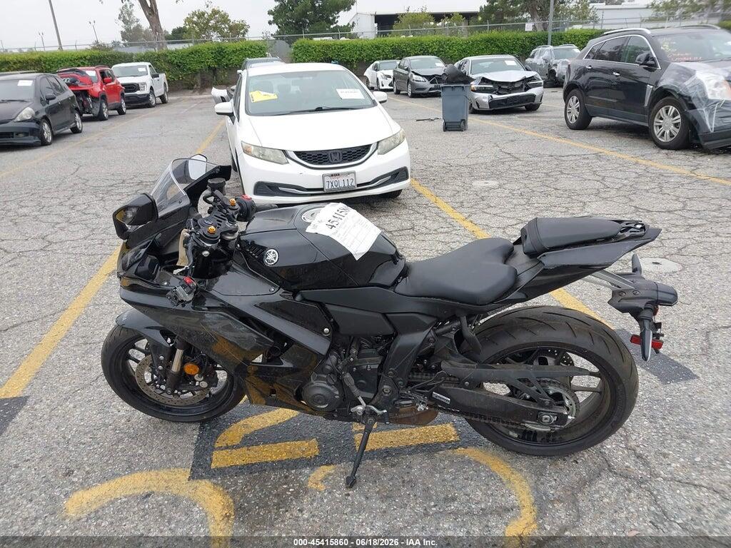 JYARM60YXTA000506 2025 YAMA YZFR7SB photo no. 12