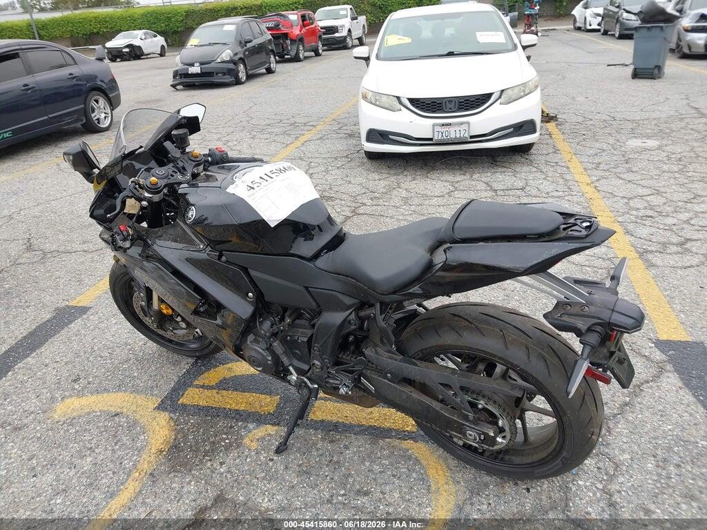 JYARM60YXTA000506 2025 YAMA YZFR7SB photo no. 3