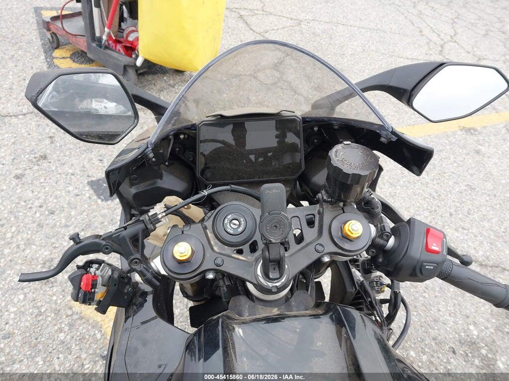 JYARM60YXTA000506 2025 YAMA YZFR7SB photo no. 7