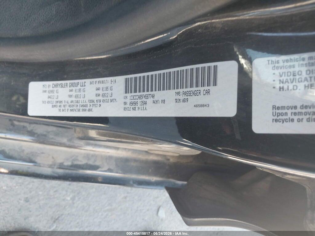 1C3CCCAB5FN587740 2015 CHRYSLER 200 photo no. 9