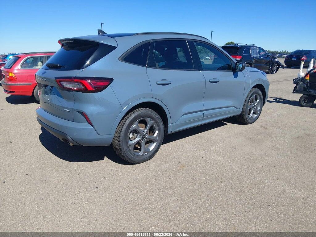 1FMCU9MN5PUB29877 2023 FORD ESCAPE photo no. 4