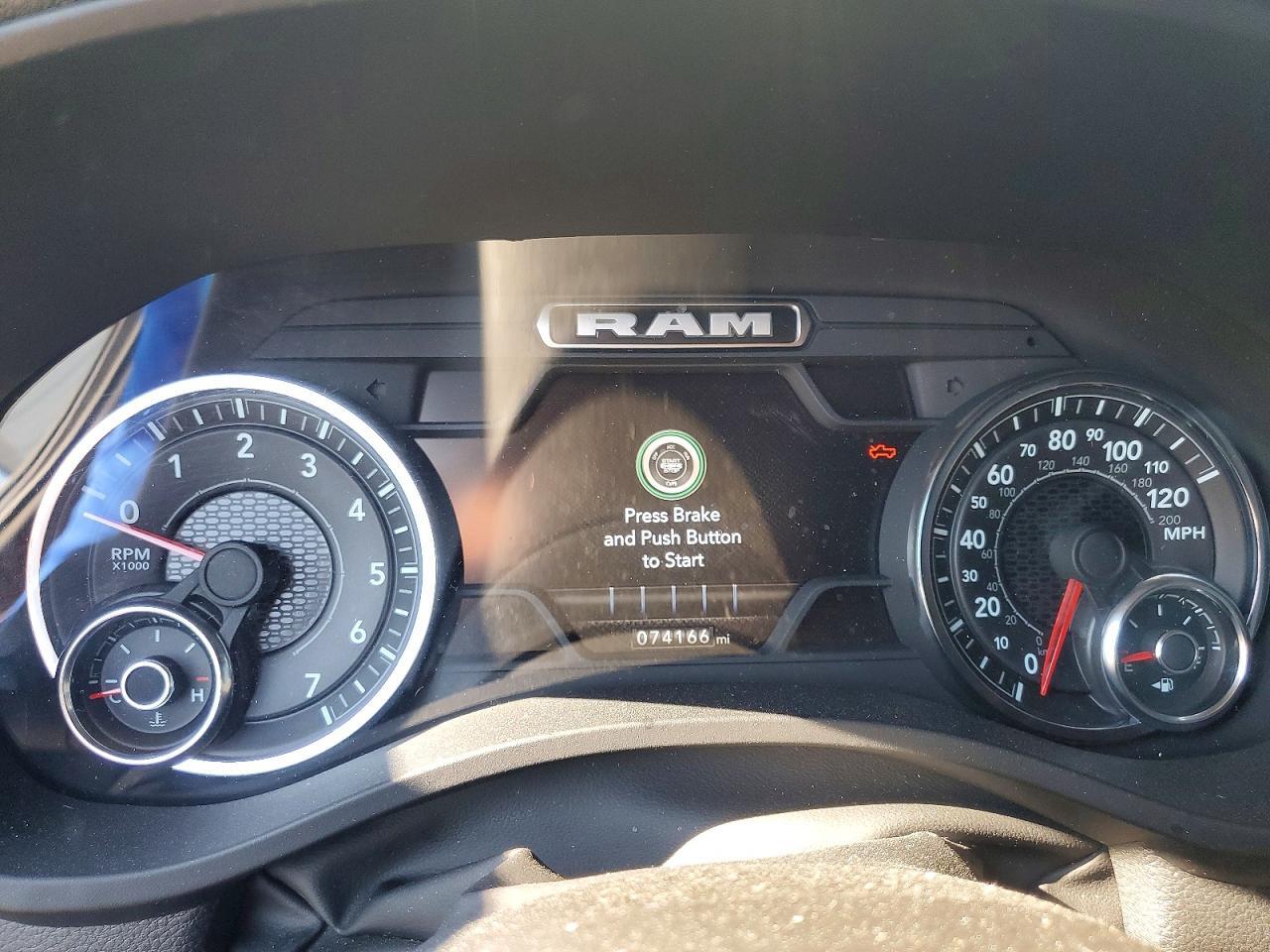 2024 RAM 1500 BIG HORN/LONE STAR — Фото 9 из 12
