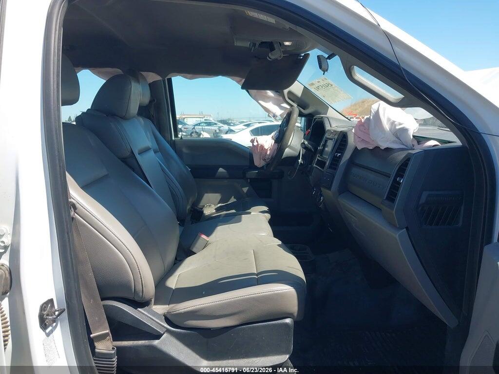 1FD8W3HT2HED46689 2017 FORD F-350 CHASSIS photo no. 5