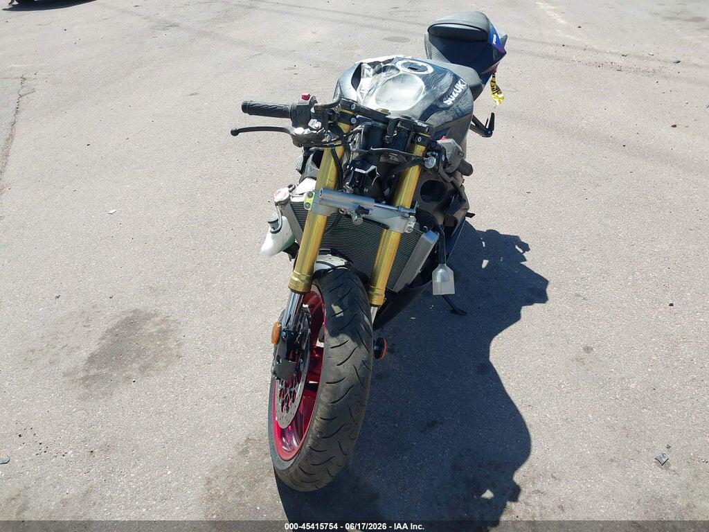 JS1GR7MA6T7101002 2026 SUZUKI GSX-R750 photo no. 5