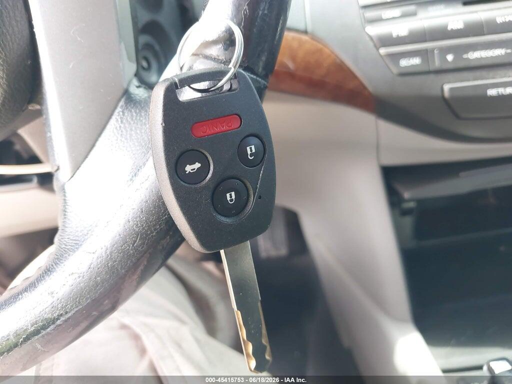 1HGCP3F87BA016637 2011 HONDA ACCORD photo no. 11