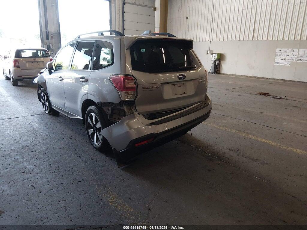 JF2SJAEC9HH561620 2017 SUBARU FORESTER photo no. 3