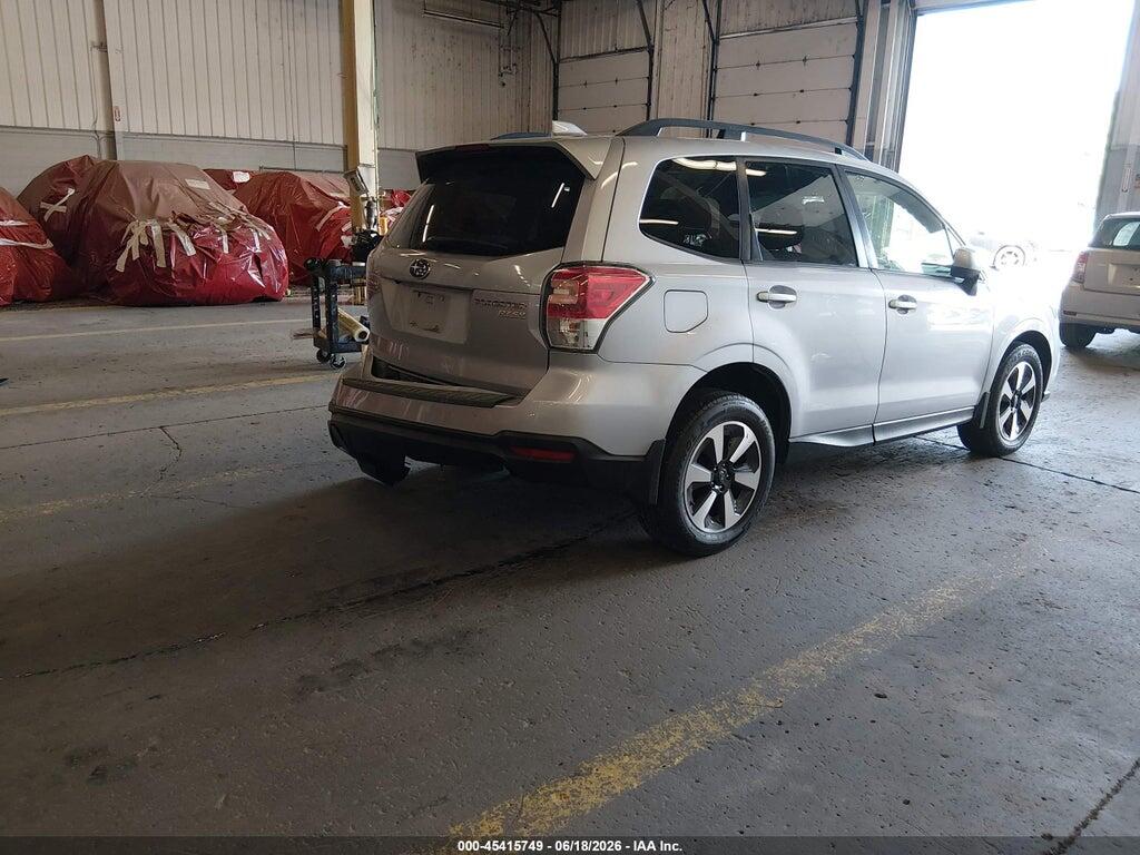 JF2SJAEC9HH561620 2017 SUBARU FORESTER photo no. 4