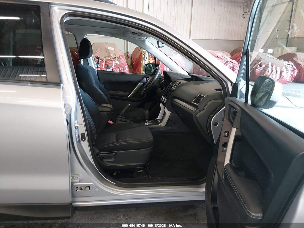 JF2SJAEC9HH561620 2017 SUBARU FORESTER photo no. 5