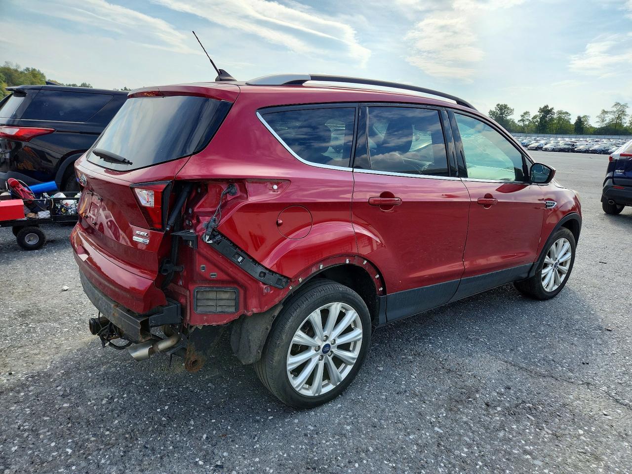 2019 FORD ESCAPE SEL — Фото 3 из 13