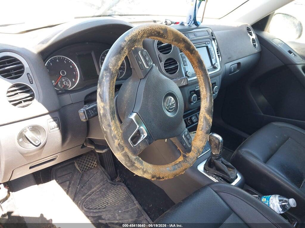 WVGAV7AX3CW091157 2012 VOLKSWAGEN TIGUAN photo no. 6
