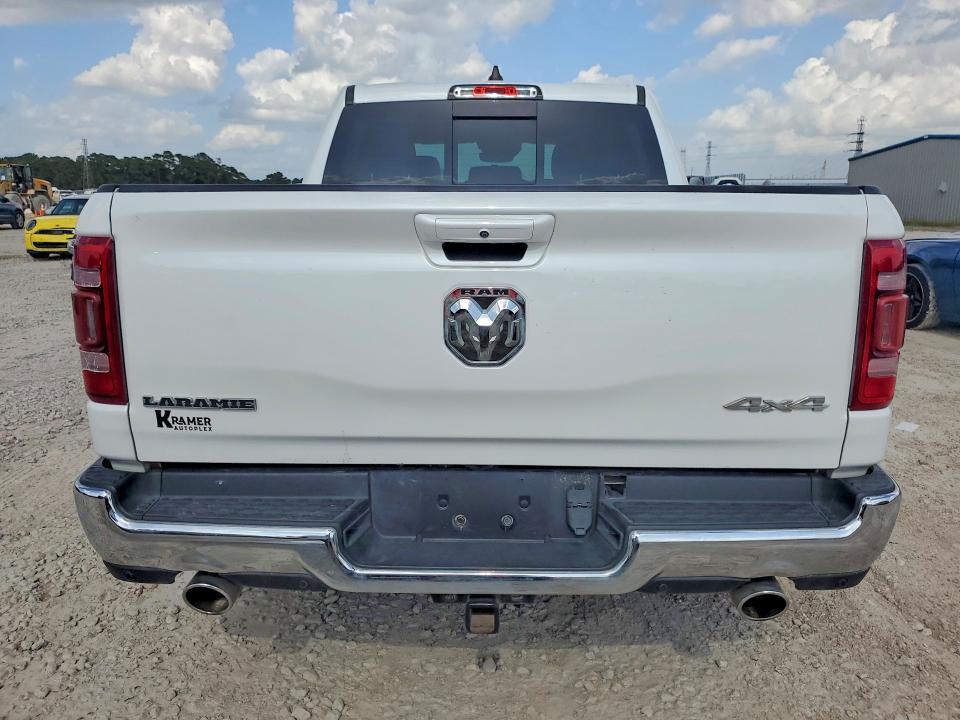 2024 RAM 1500 LARAMIE — Фото 6 из 12