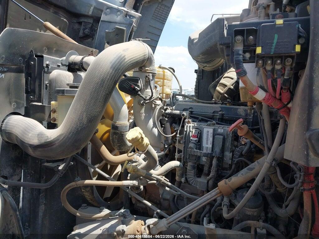 3HTJGTKR8GN261538 2016 CATERPILLAR CT660 photo no. 9