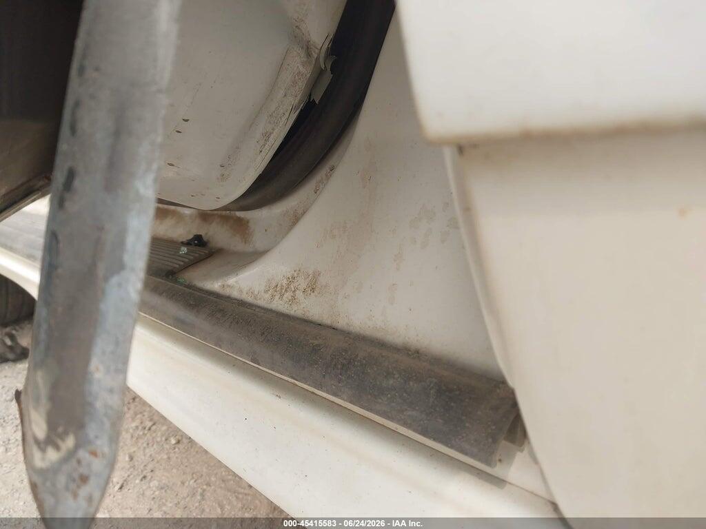 1G2NF52F52C203846 2002 PONTIAC GRAND AM photo no. 9