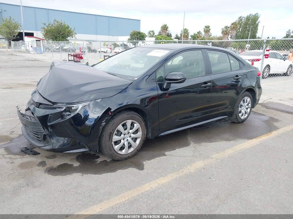 JTDB4MEE3T3033702 2026 TOYOTA COROLLA photo no. 2