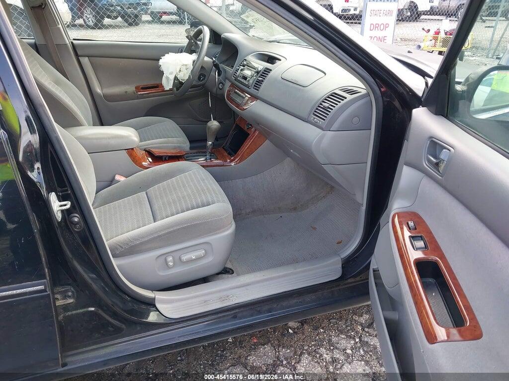 4T1BE32K95U431037 2005 TOYOTA CAMRY photo no. 5