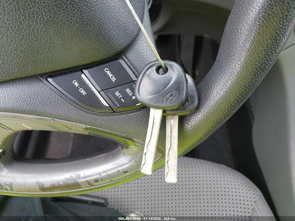5NPEB4AC0BH071897 2011 HYUNDAI SONATA photo no. 11