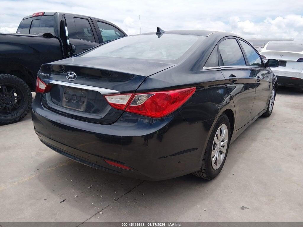 5NPEB4AC0BH071897 2011 HYUNDAI SONATA photo no. 4