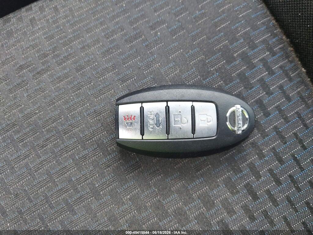 3N1CB7AP3HY247674 2017 NISSAN SENTRA photo no. 11