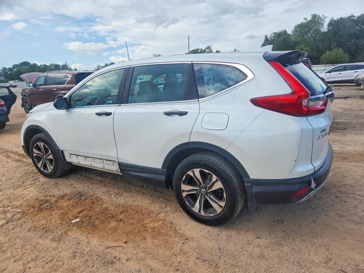 2018 HONDA CR-V LX — Фото 2 из 13
