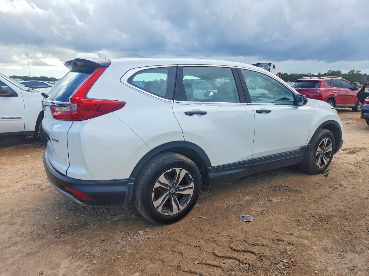 2018 HONDA CR-V LX — Фото 3 из 13