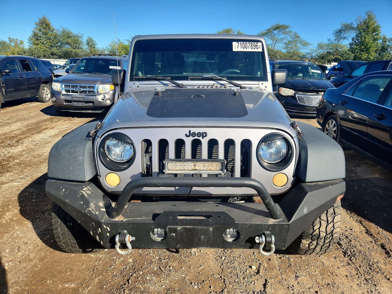 2013 JEEP WRANGLER UNLIMITED SPORT — Фото 5 из 12