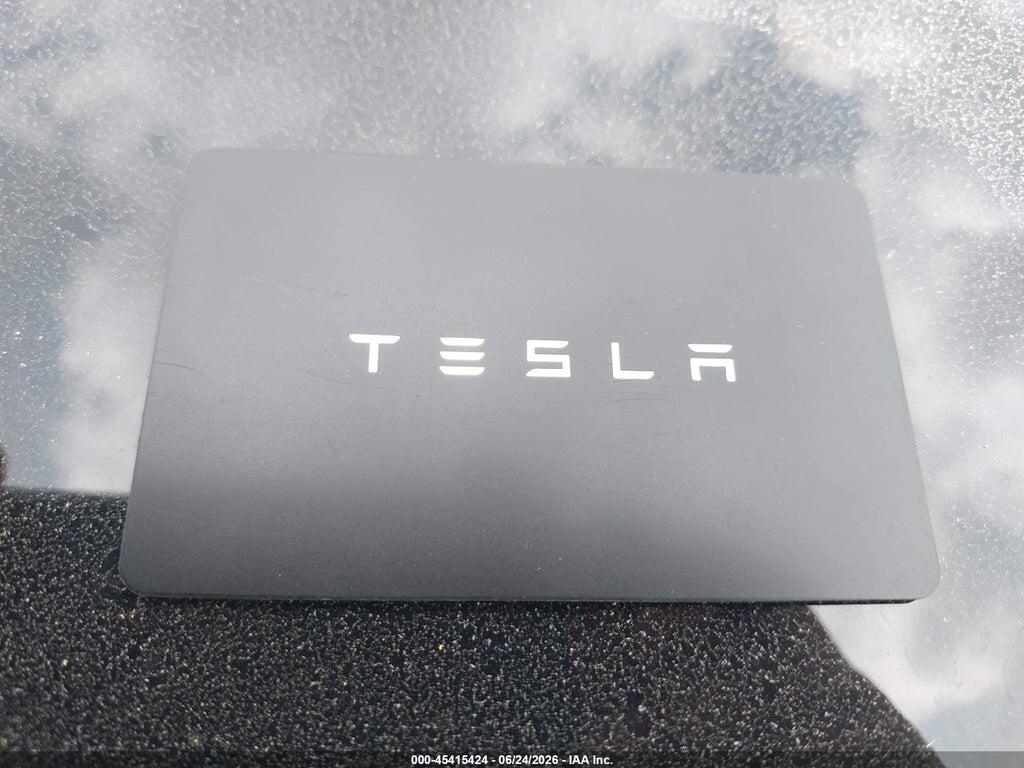 7SAYGDEE0SA365907 2025 TESLA MODEL Y photo no. 10