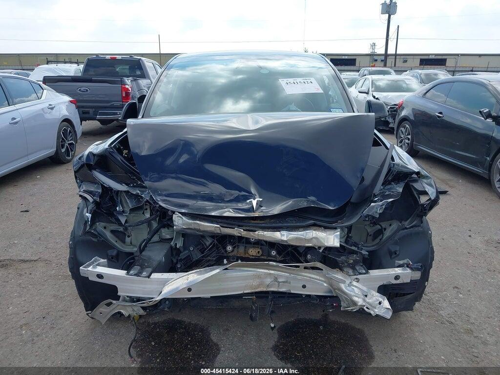 7SAYGDEE0SA365907 2025 TESLA MODEL Y photo no. 11