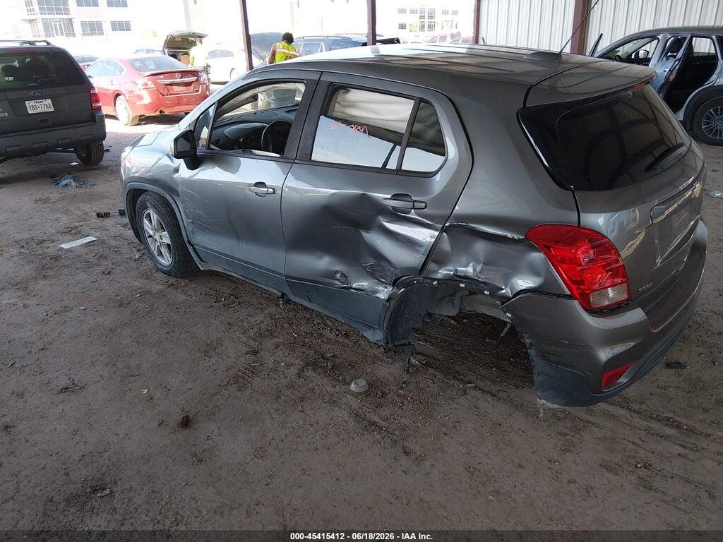 3GNCJKSB8LL148125 2020 CHEVROLET TRAX photo no. 3
