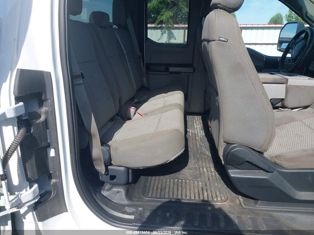 1FT8X3B63HED34023 2017 FORD F-350 photo no. 8